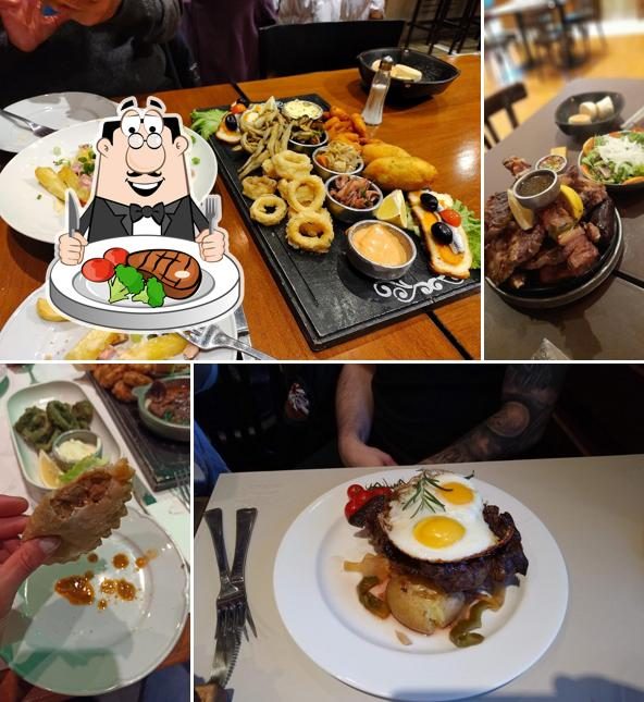 Tapas y carnes